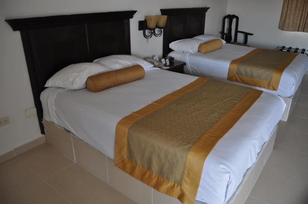 Hotel Go Inn Monclova Eksteriør bilde