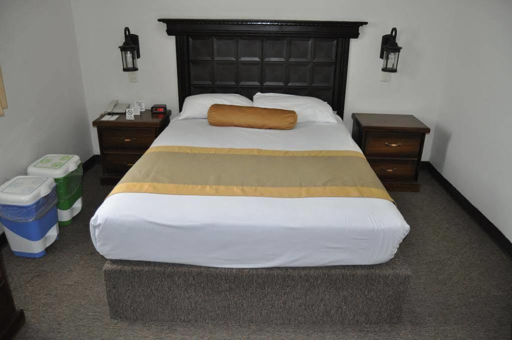 Hotel Go Inn Monclova Eksteriør bilde